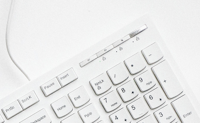 Automate NumLock toggle on external keyboard in Linux